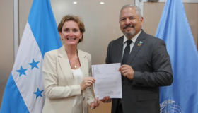 "En Honduras lamentablemente el crimen por 12 años se entronizó con JOH", recordó el canciller, razón por la que hay que "tomar medidas fuertes", enfatizó.