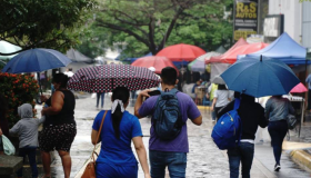 Vaguada produce lluvias en la mayor parte del país