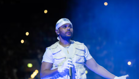 The Weeknd está por revelar su verdadera identidad con su nuevo álbum: "Un nuevo camino aguarda." 