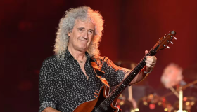 Brian May reveló que sufrió un derrame cerebral 