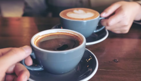 Cuántas tazas de café hay que tomar al día para proteger al corazón, según los expertos 