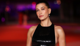Hailey Bieber cambió su look para iniciar su nueva etapa como madre junto a Justin Bieber 
