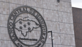 Honduras captó 7.194,3 millones de dólares en remesas al tercer trimestre del año 