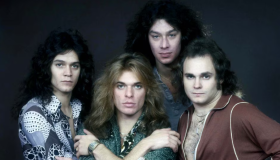La película biográfica de Van Halen podría ser una realidad muy pronto 