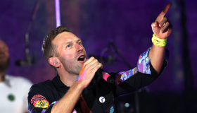 Chris Martin detuvo un concierto de Coldplay en Australia para auxiliar a un niño 