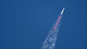 SpaceX probó su megacohete junto a Elon Musk y Donald Trump con una explosión inesperada 