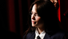 Arrojan un objeto en la cara a Billie Eilish durante un concierto en EEUU 