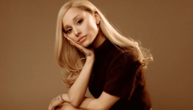 Ariana Grande desvela el proyecto que tiene guardado bajo llave y que está relacionado con 'Eternal sunshine'