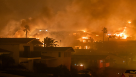 Los incendios en EEUU afectan a Hollywood, con famosos evacuados y preestrenos cancelados 