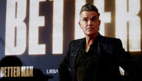 El fracaso taquillero de “Better Man”, la película biográfica de Robbie Williams 