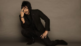 Beto Cuevas celebra 22 años de MTV Unplugged de La Ley 