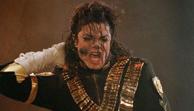 Caos en la película de Michael Jackson por incluir una sonada acusación de abuso infantil 