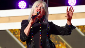 Cyndi Lauper: la rebelde del pop se despide de los escenarios a los 71 años