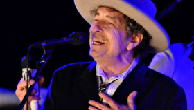 El día que Bob Dylan hizo historia en las listas británicas con "The Times They Are A-Changin'