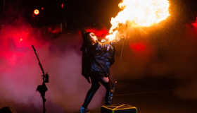 Gene Simmons no sabe si Kiss al completo tocará en Las Vegas: “No es un concierto” 