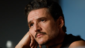 Pedro Pascal alza la voz en defensa de los derechos LGBT y firma carta colectiva 