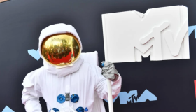 Presentadores confirmados de los MTV VMAs 2025 
