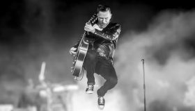 Bryan Adams suma otro éxito millonario con Heaven en Spotify 