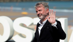 Fallece Sam Neill, el recordado Alan Grant de Jurassic Park 