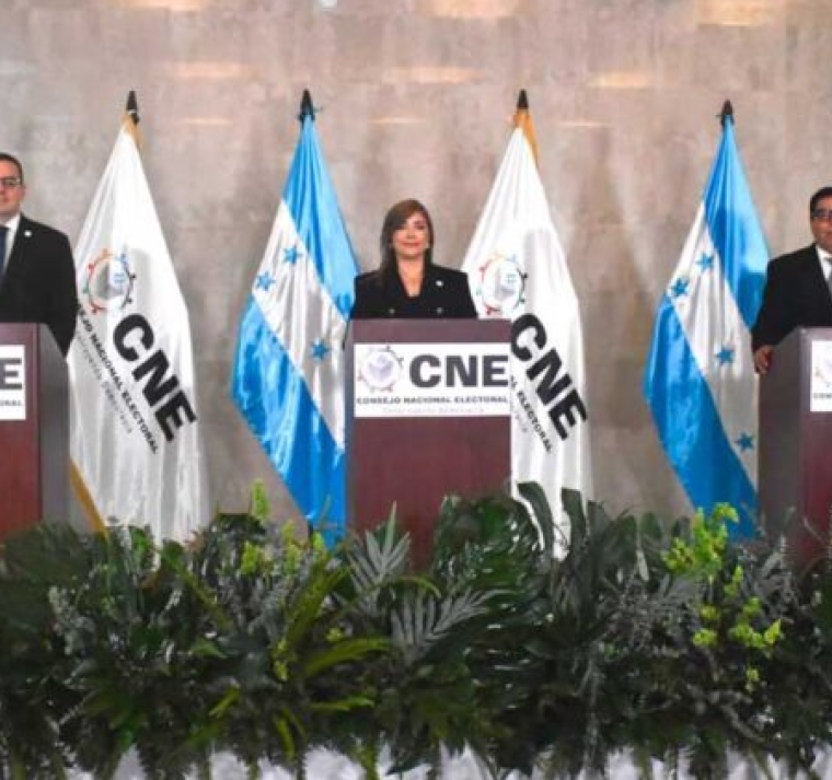 CNE oficializa convocatoria para elecciones primarias del 2025 