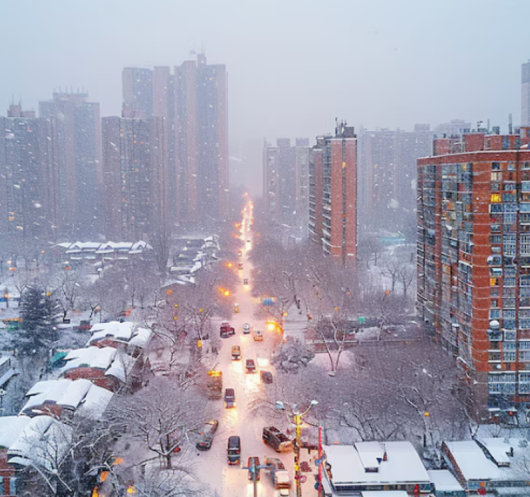 Tormenta de nieve dejó a más de 50 mil hogares de Colorado sin electricidad; los más afectados estaban cerca de Denver 