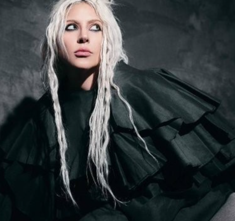 Lady Gaga podría unirse a la segunda temporada de Merlina en Netflix 