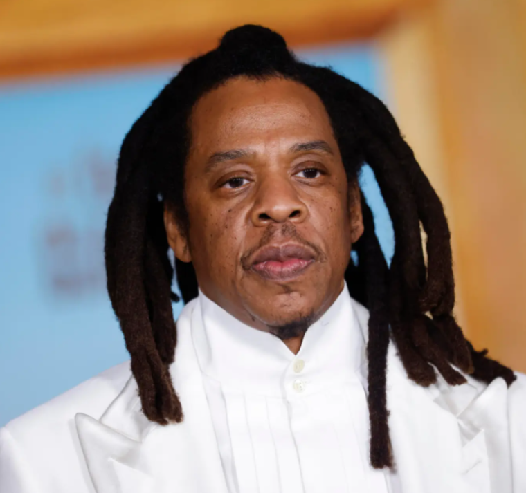 Una mujer demanda a Jay-Z y a Sean Combs por haberla violado cuando tenía 13 años 