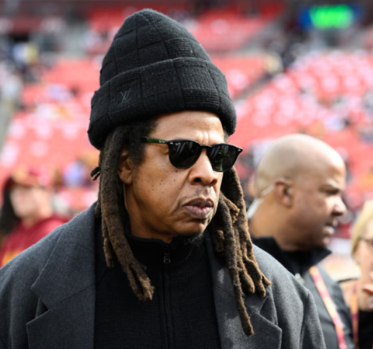 Jay-Z niega las «atroces» acusaciones de que violó a una mujer cuando era menor de edad 