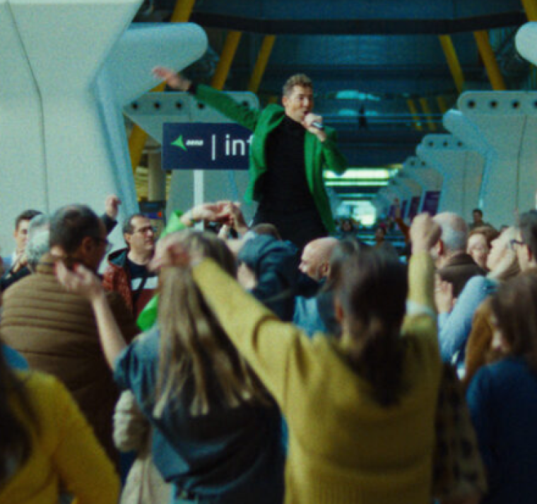 David Bisbal protagoniza ‘La Navidad en los aeropuertos’ de Aena 