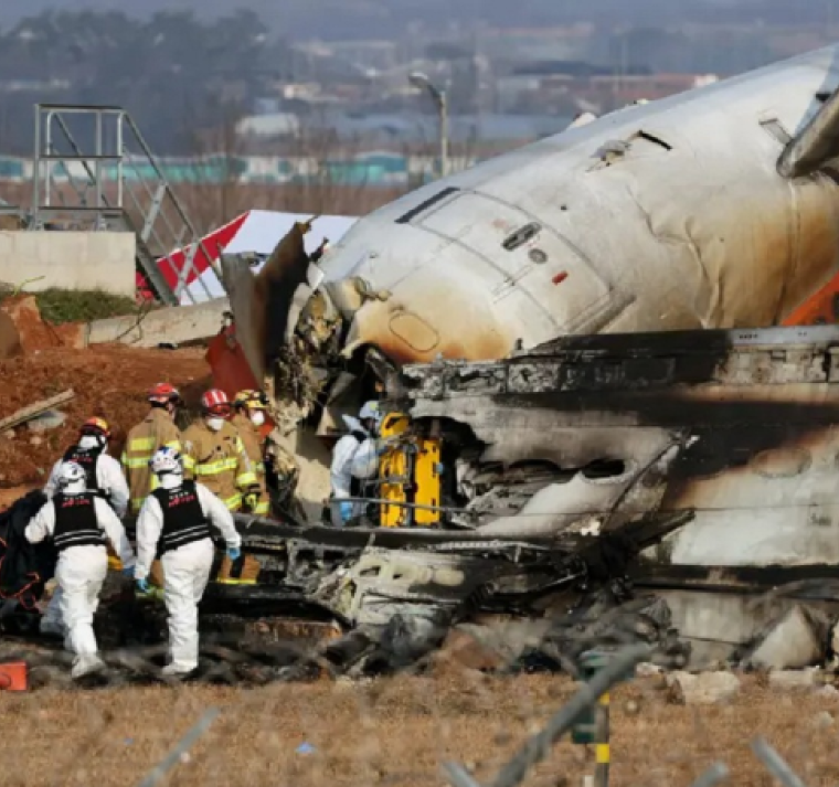 Mueren 179 personas en un accidente aéreo en Corea del Sur 