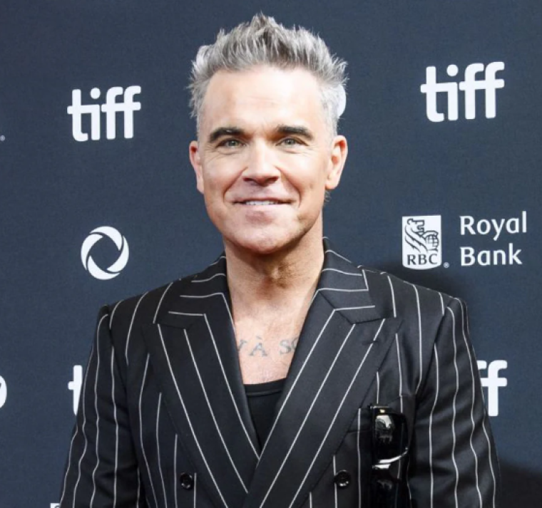 "Soy Eminem en este momento": Robbie Williams revela la película que inspiró la música de su biopic 