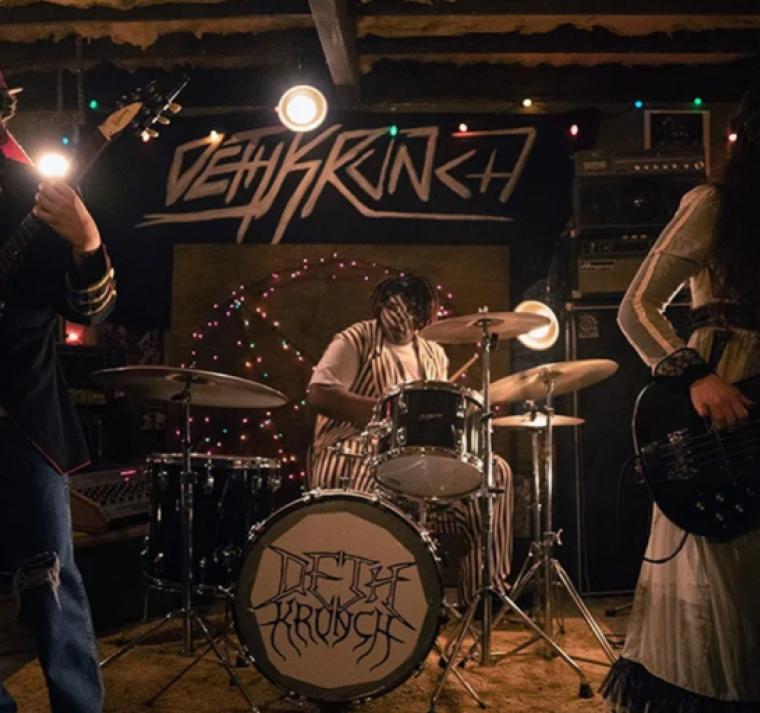 Hysteria! es furor en Max: Sinopsis, reparto y más de la serie que mezcla heavy metal y terror 