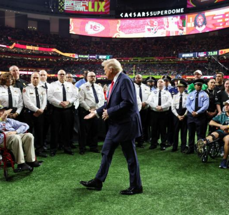 Trump se convierte en el primer presidente de EEUU en asistir a un Super Bowl 