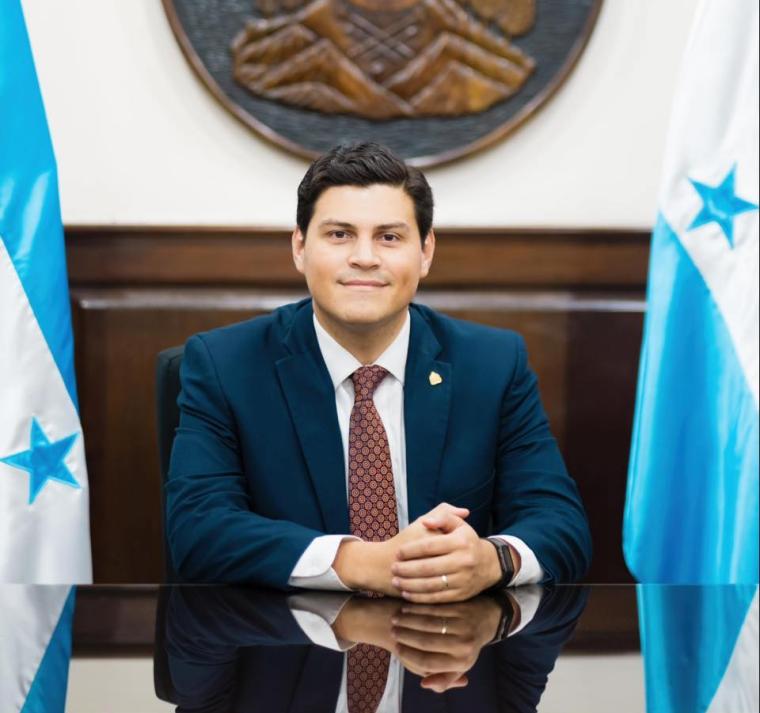 Marlon Ochoa denuncia conspiración contra los resultados electorales 