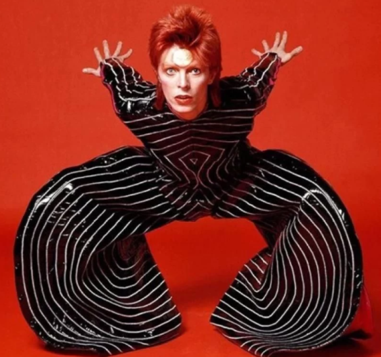 David Bowie y el nacimiento de su etapa más pop con "Let's Dance"