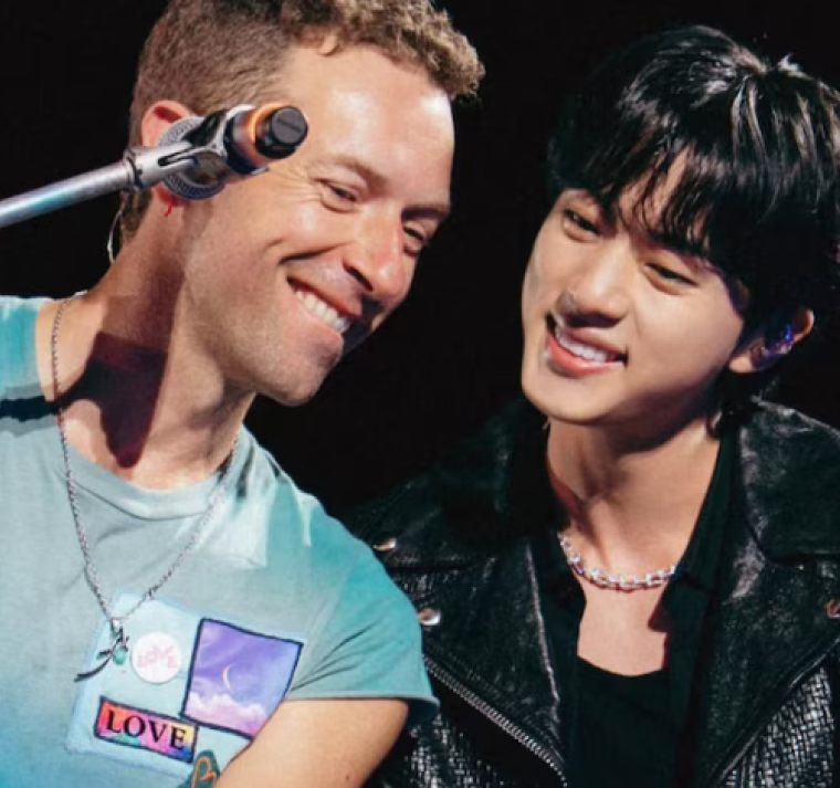 Así fue el emotivo reencuentro de Chris Martin y Jin de BTS 