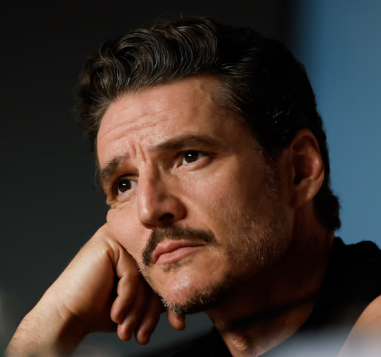 Pedro Pascal alza la voz en defensa de los derechos LGBT y firma carta colectiva 