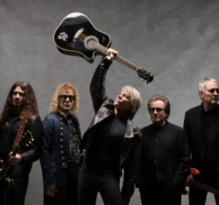 25 años de Crush, el disco que devolvió a Bon Jovi a los primeros lugares del rock 