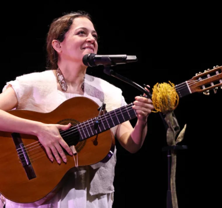 Natalia Lafourcade compone la obra más íntima de su vida: será mamá 
