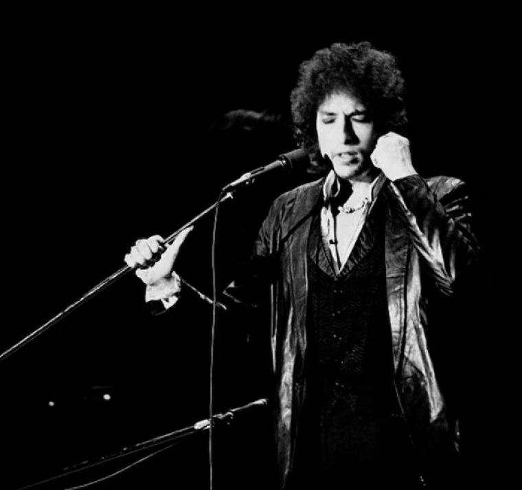 Bob Dylan, a los 84 años, lanza su nuevo álbum y abre un capítulo musical renovado 