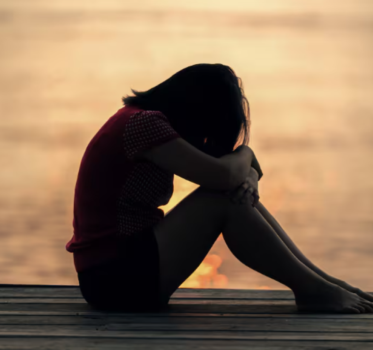 OMS advierte sobre la creciente carga de depresión y ansiedad en mujeres 