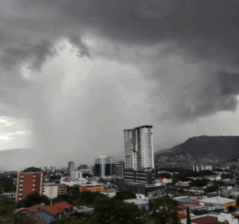 Fuertes lluvias en Honduras dejan 11 muertos, un desaparecido y más de 10 mil afectados 