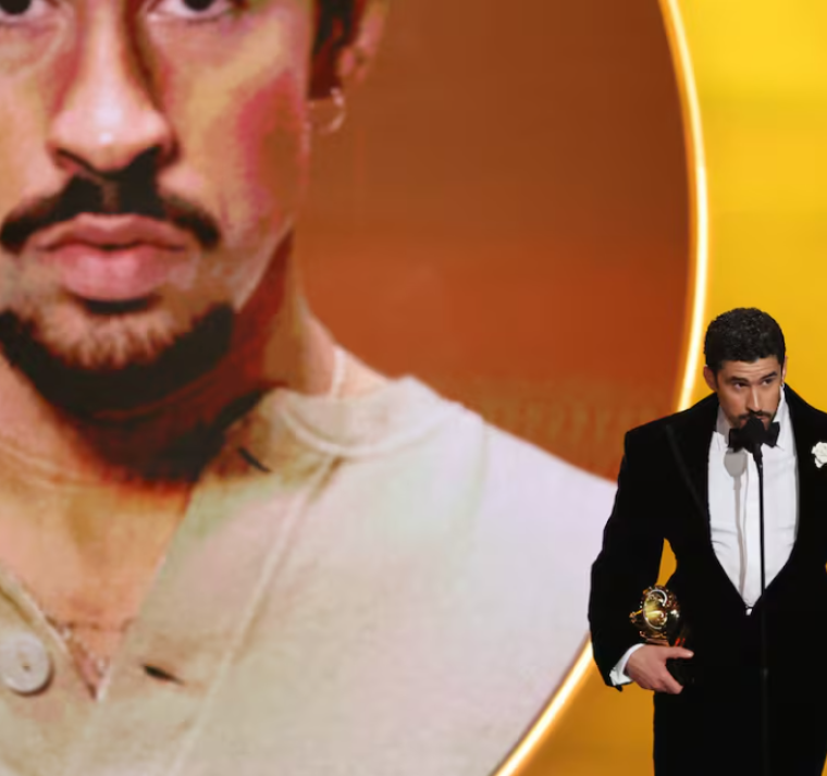 Bad Bunny rompe el guion de los Grammy con un mensaje contundente 