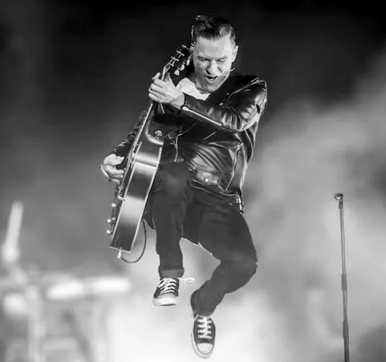 Bryan Adams suma otro éxito millonario con Heaven en Spotify 