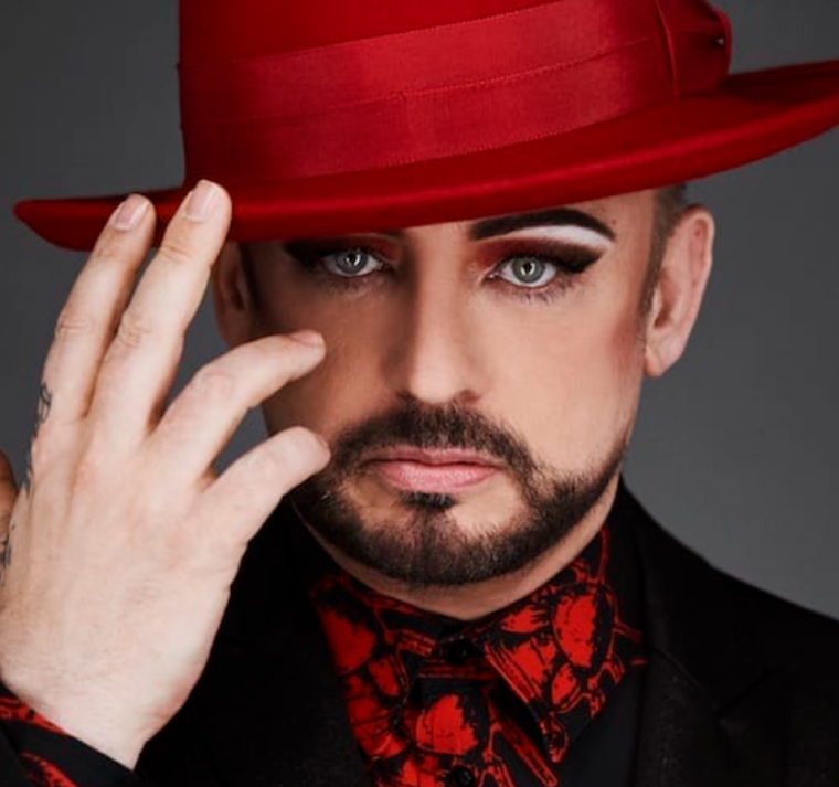Boy George defiende la inteligencia artificial y afirma que le ha ayudado como letrista 