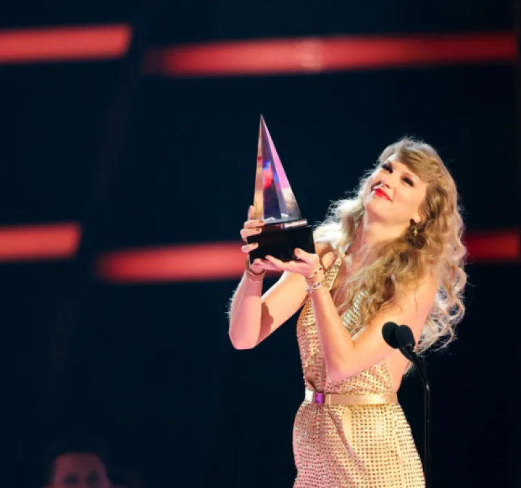 ¿Quién ganará? Lista completa de nominados a los AMA 2026 