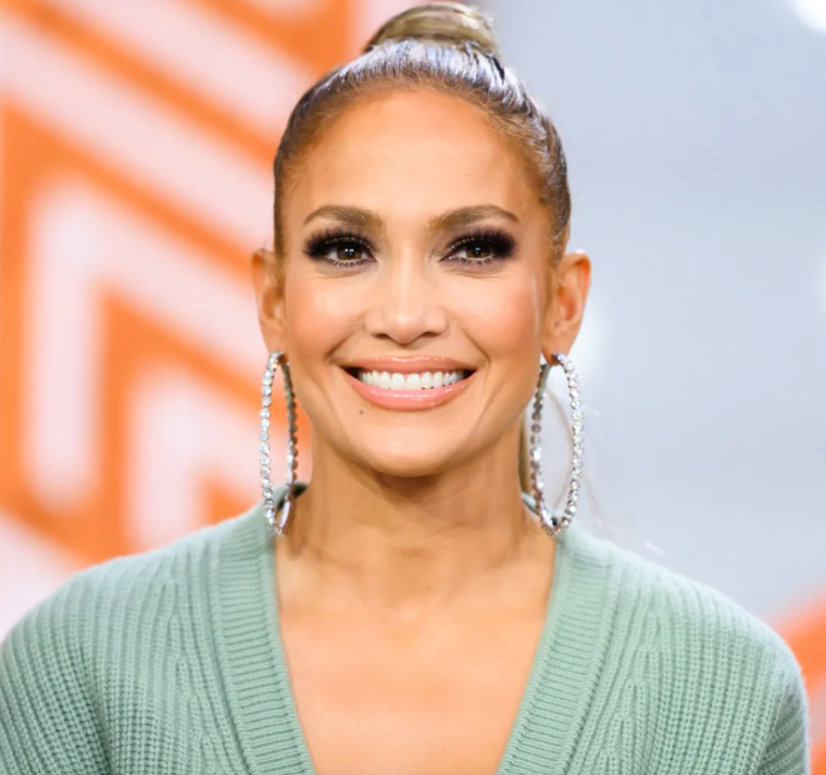 Jennifer Lopez explora nuevos sonidos electrónicos en su próximo proyecto musical 