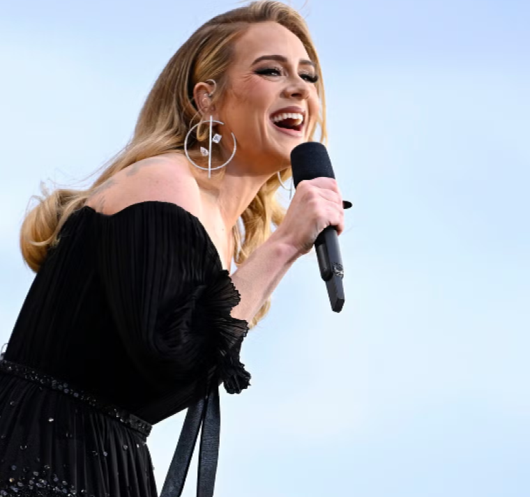 “Rolling in the Deep”: el clásico que marcó el salto mundial de Adele 