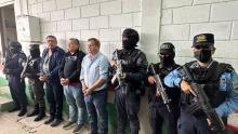 Arresto domiciliario para exjefes de las Fuerzas Armadas