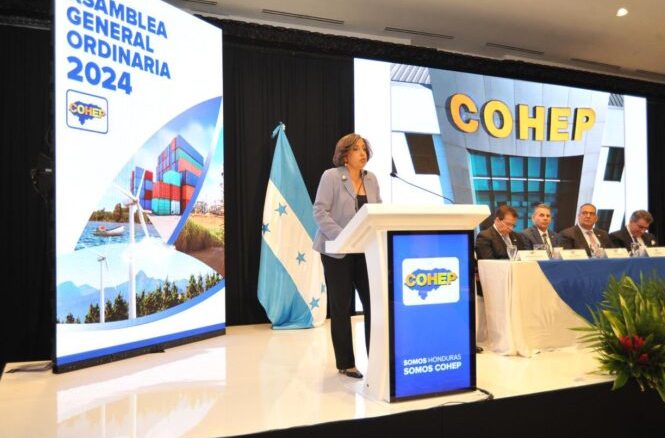 La presidenta del COHEP reconoce dedicación, sacrificio y esfuerzo del trabajador hondureño